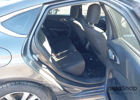 2016 Chrysler 200 Limited z USA, uszkodzony, nr VIN 1C3CCCAB2GN167063